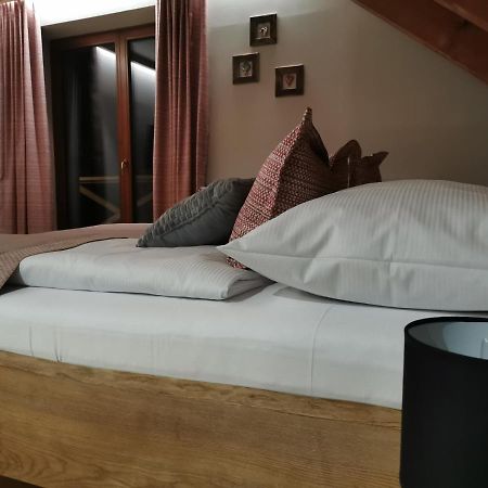 Hotel Koliba Na Vrsku Bytca Esterno foto