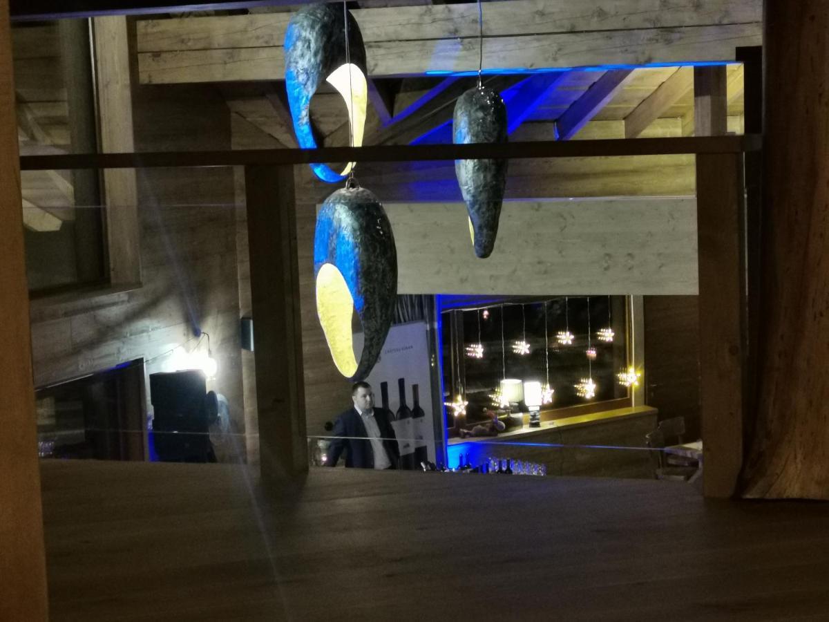 Hotel Koliba Na Vrsku Bytca Esterno foto